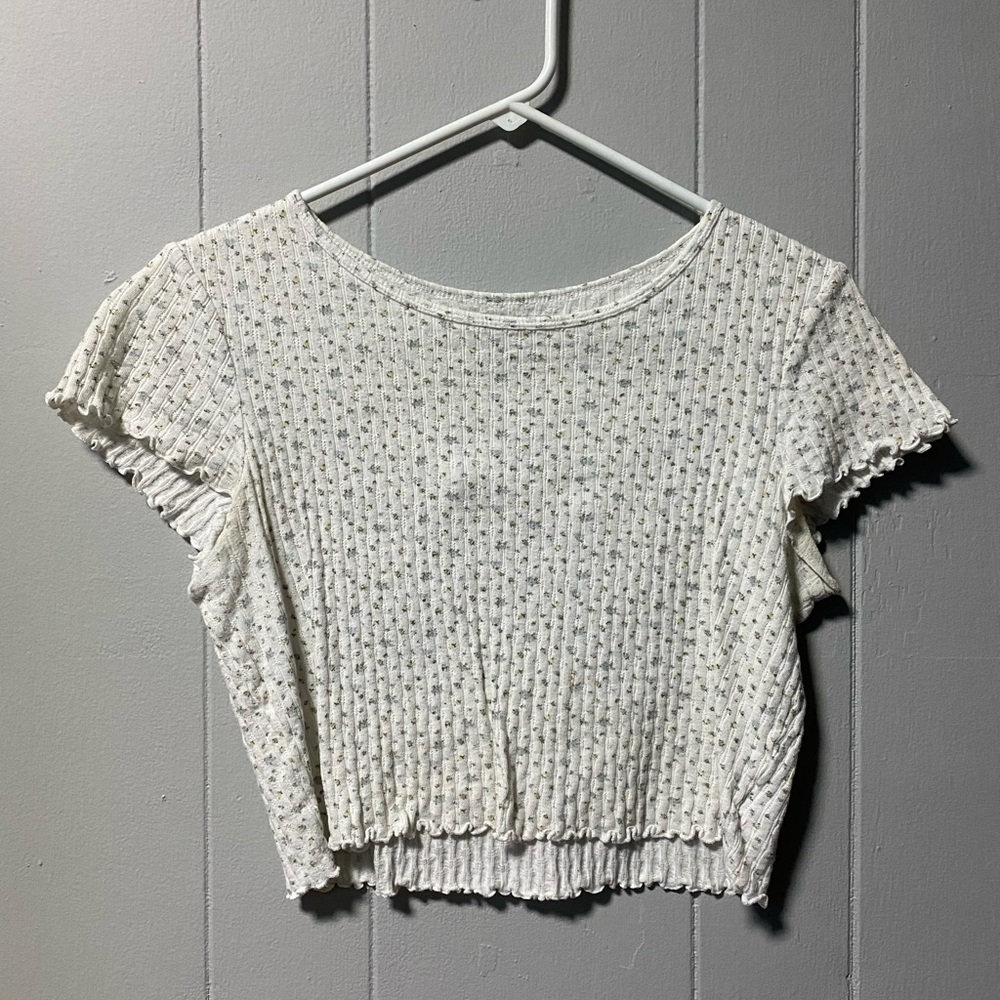 American Eagle Floral Ribbed Tee